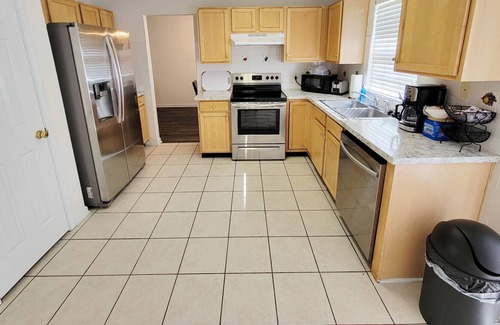Paw Creek Casa | Charming & Spacious 4 Bedroom Home!