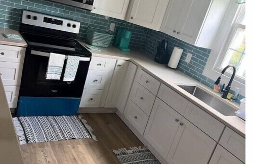 Rocky Mount Casa | Charming, spacious and updated 3 bedroom bungalow in up and coming Rocky Mount.
