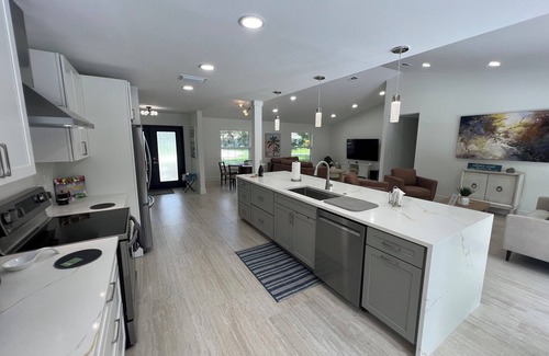 Vero Beach Casa | Charming 3-bedroom 2-bath house in serene Vero Beach's Orchid Island