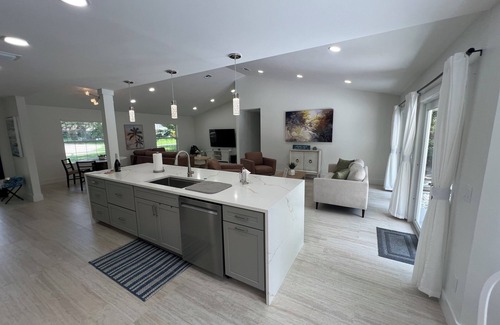 Vero Beach Casa | Charming 3-bedroom 2-bath house in serene Vero Beach's Orchid Island