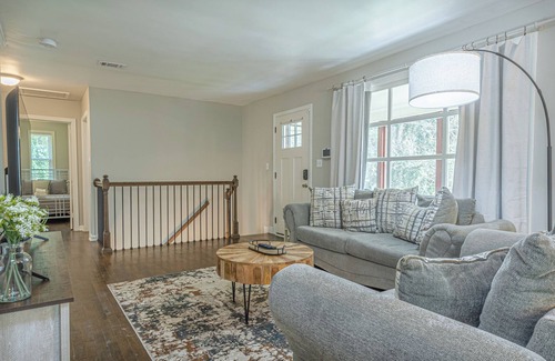 Columbus Casa | Charming Spacious Home with Game room