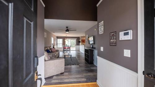 North Charleston Casa | Charming, Spacious, Ideal 4 Groups Near Charleston