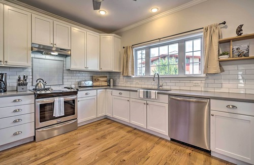 Spring Lake Heights Casa | Charming Spring Lake Retreat, 1 Mi to Beach!