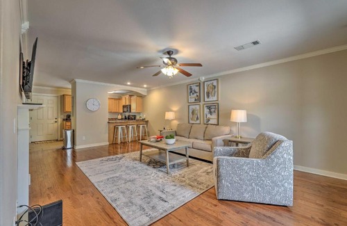 Johnson Casa | Charming Springdale Townhome about 5 Mi to Dtwn!