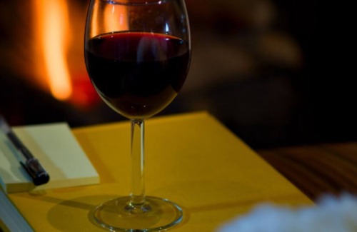 Chelmsford Apartamento | Charming Stay in Historic Home - Free Wine - Fireplace - Parking - Self Check-In