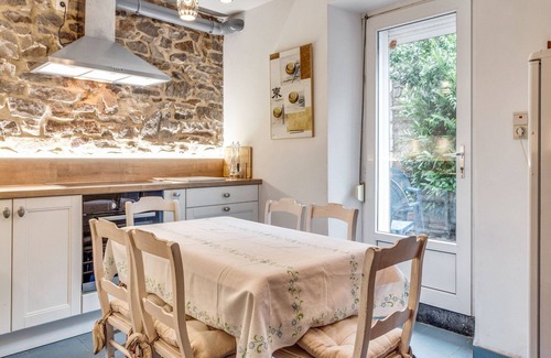 Le Mesnil Casa | Estancia con encanto en Viroinval