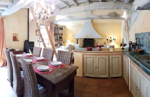 Saint-Jeannet Casa | Encantadora casa de piedra junto al río