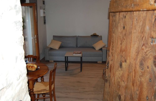 Remigny Casa | Charming stone house near Santenay, in the heart of the vineyards