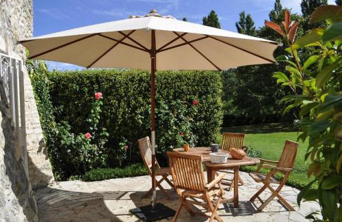 Lussan Casa | Charming Stone House with Terrace