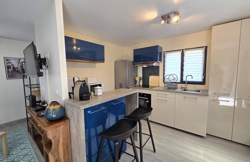 Coly Apartamento | Encantador estudio con jardín privado en el corazón de Dordoña
