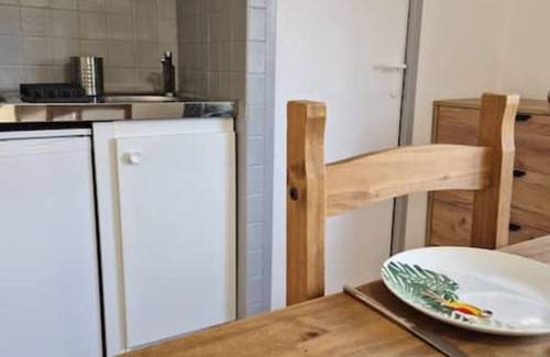 Mont-de-Marsan Apartamento | 🏡 Charming Studio in Hyper Centre - Comfort & Charm in the Heart of Mont-de-Marsan