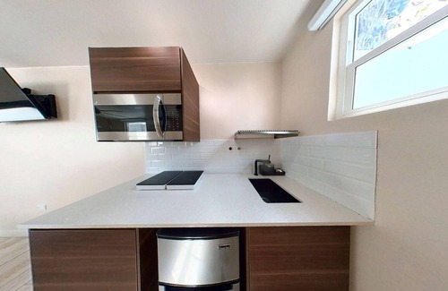 Santurce Apartamento | Charming studio in amazing San Juan with AC, WiFi