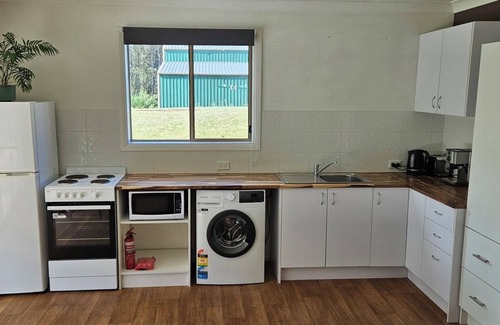 Bimbimbie Apartamento | Charming studio in enchanting Bimbimbie with WiFi heated in ground swimming pool