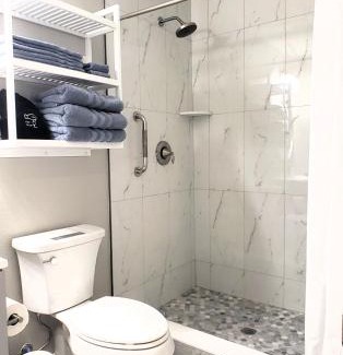 Sarasota Casa | Charming studio in fabulous University Pines