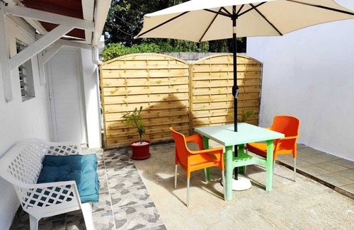 Saint-Joseph Apartamento | Charming studio in Saint-Joseph - A haven of peace and discovery.
