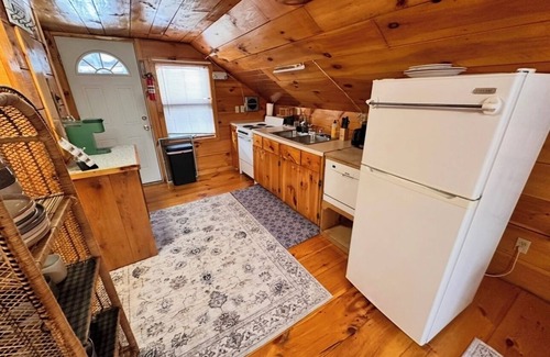 Waterbury Apartamento | Charming studio in the lovely Duxbury VT