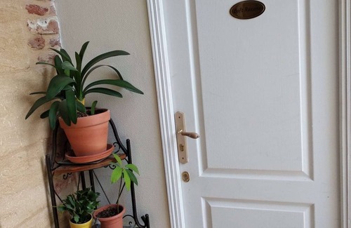 Bergerac Apartamento | Charming studio "Le Colombier" - Habitation Saint-Clar Historic Center - WIFI / Netflix