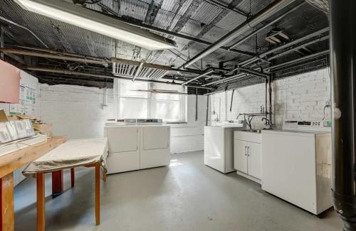 Lower East Side Apartamento | Charming Studio McKinley Beach - BradySt Lowr East