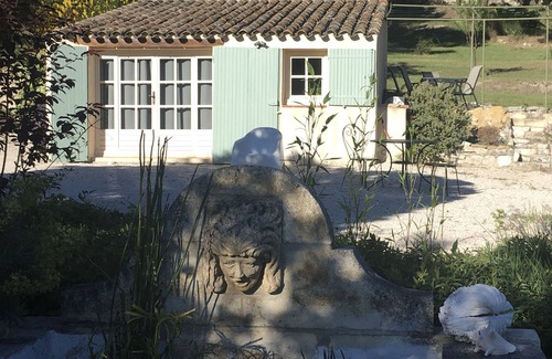 Eguilles Cabaña | Estudio con encanto en gran propiedad con piscina