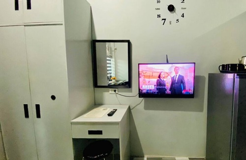 Cagayan de Oro Apartamento | Charming Studio with AC, fully-functional kitchen, and WiFi in Downtown CDO