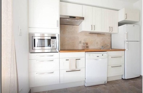 Fontvieille Apartamento | Estudio encantador, tranquilo, patio, 2-4p