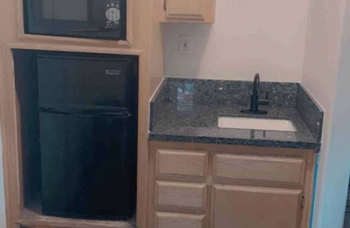 Arvin Casa | Charming Studio
