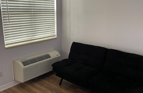 Port Saint Lucie Apartamento | Charming studio with WiFi and AC in brilliant Port St. Lucie