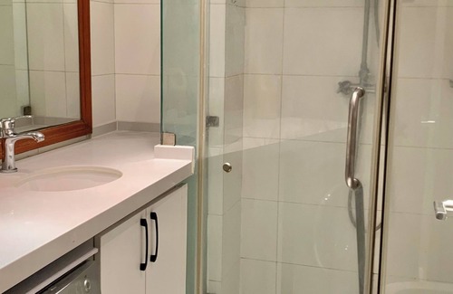 Shuangjing Apartamento | Charming studio with Beijing CBD view and WiFi, AC