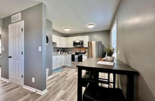 Trenton Apartamento | Charming, Stylish remodeled Trenton Apartment