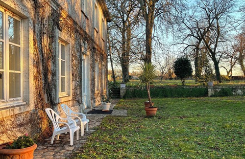 Juillac-le-Coq Casa | Encantadora y soleada casa charentaise a 15 km de Cognac