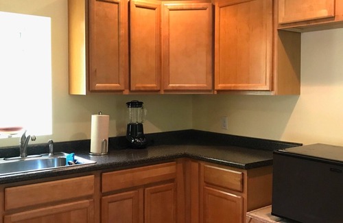North Thetford Apartamento | Sunny Sunny Studio Apt en garaje independiente en Upper Connecticut Valley