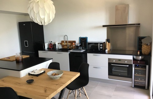 Ville-di-Pietrabugno Apartamento | Encantador T2 Heights of Bastia, vista al mar (2/4 pers)