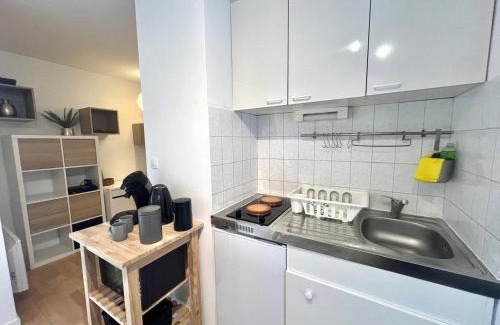 Toulouse South-East Apartamento | Charming T1 - Parking - Metro St Agne