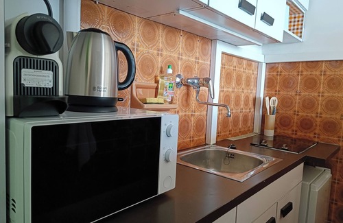 La Madeleine Apartamento | Charming T1 with terrace and sea view