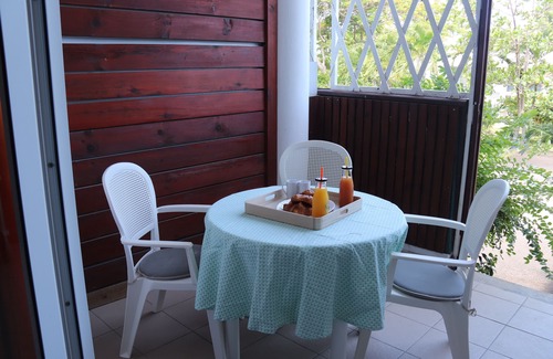 Grande-Terre Apartamento | T1bis con encanto frente al mar