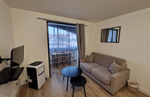 Port-la-Nouvelle Apartamento | Charming T2 in residence close to the beach and all amenities