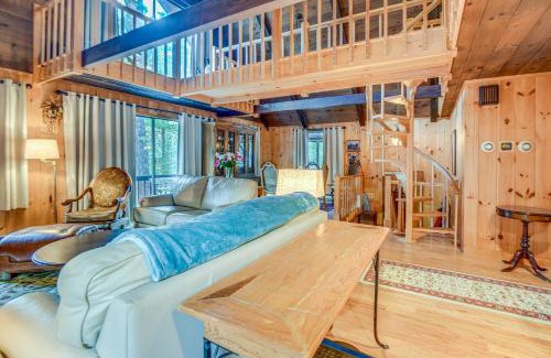Chocorua Ski and Beach Casa | Charming Tamworth Cabin with Grill and Fireplace