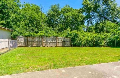 Normal Casa | Casa entera con encanto en el corazón de Huntsville!