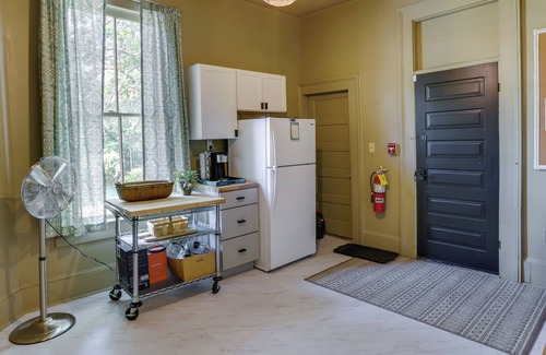 Thomasville Cabaña | Charming Thomasville Getaway: Walk to Downtown!