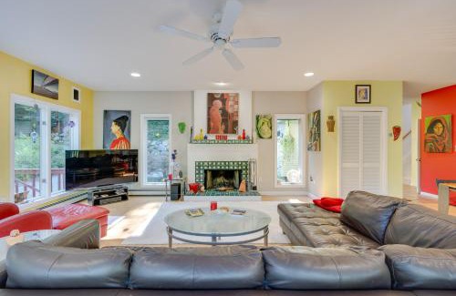 Thornton Casa | Charming Thornton Escape with Sauna and Gazebo!
