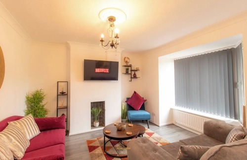 Castle Bromwich Casa | Charming Three Bedroom House in Birmingham