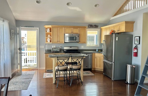 Normandy Beach Casa | Charming three bedroom 1 1/2 bath home with loft on the lagoon in Lavallette.