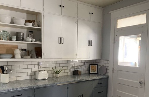 Butte Casa | Charming Three Bedroom, family and pet-friendly home.
