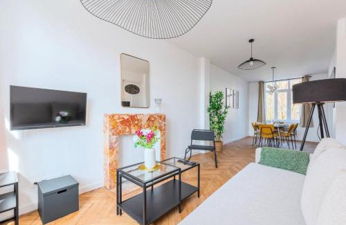 Marcq-en-Baroeul Apartamento | Charming through-apartment renovated and equipped!