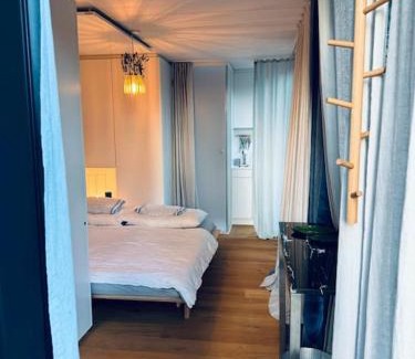 Lucerne Casa | Charming Tiny Garden House for two