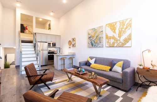 Five Points South Apartamento | Charming Tiny House W/ Free Parking