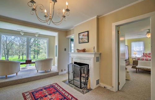Tivoli Casa | Charming Tivoli Home with Patio, by Town and Shops