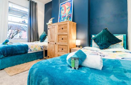 Tooting Apartamento | Charming Tooting Hideaway garden, resident parking, near Tooting hospital