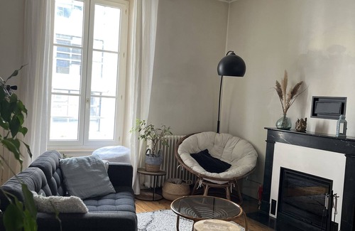 La Roche-sur-Yon Casa | Charming town house 30 minutes from the sea - ideal for a family
