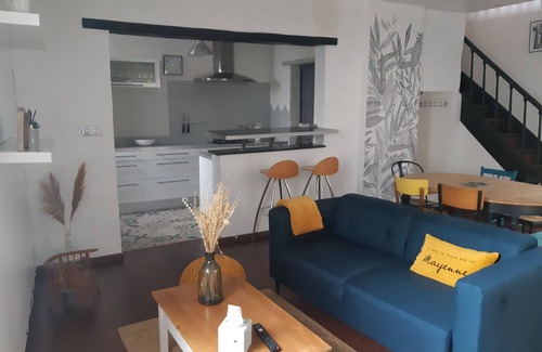 Laval Casa | Charming town house in a quiet location